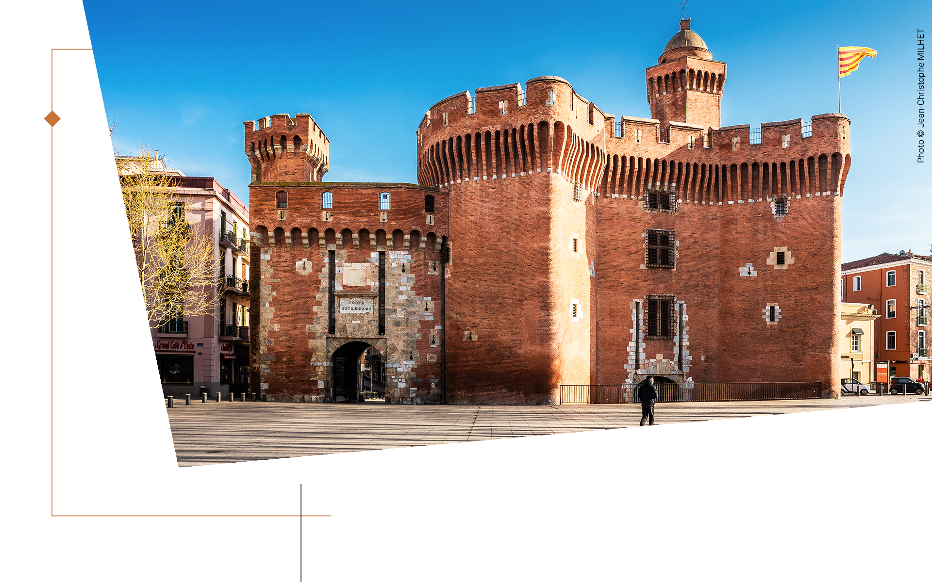 castillet perpignan euro-sejours, tourisme, guide touristique, pyrénées-orientales, roussillon, perpignan, visite, vacances, sud de la france, catalogne, mer, méditerranée, montagne, voyages, loisirs, ski, promenades, hébergement, hotels, restaurants, côte, monument, à voir, randonnee